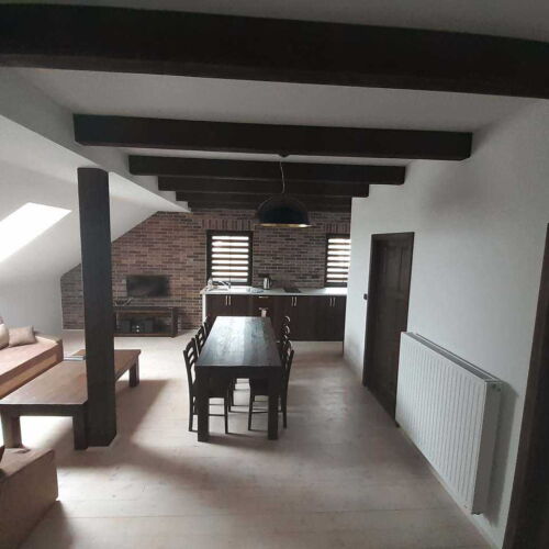 Apartament cu duș cu bucătărie proprie pentru 6 pers.