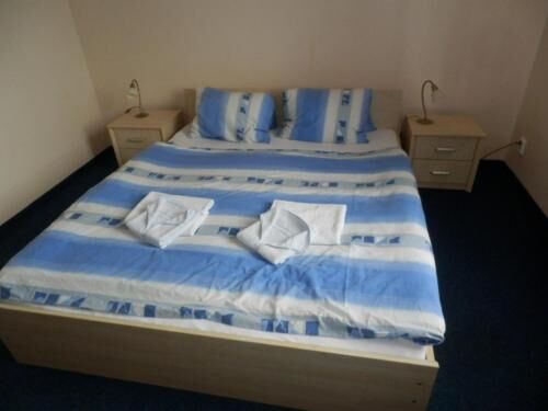 Pokoj se sprchou  pro 2 os.