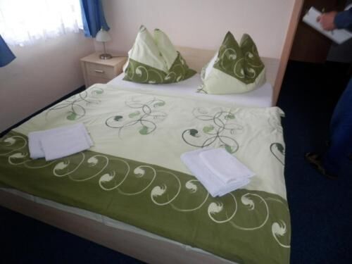 Standard Pokoj se sprchou pro 2 os.