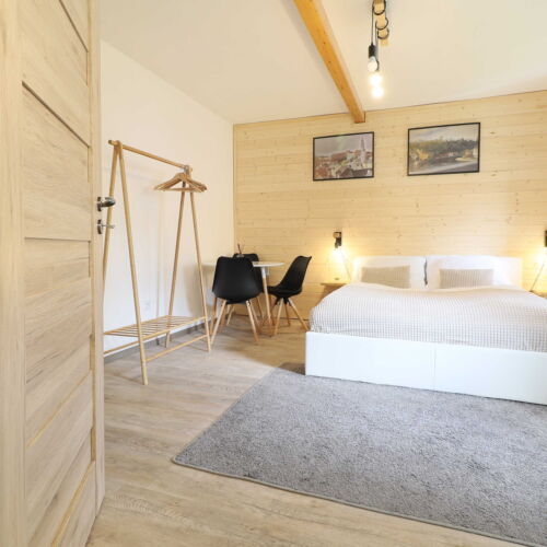 Apartman se sprchou  pro 2 os. (s možností přistýlky)