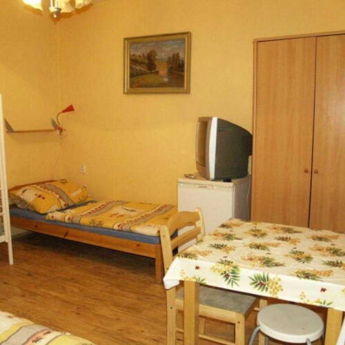 Pokój 4-osobowy ze wspólnym aneksem kuchennym