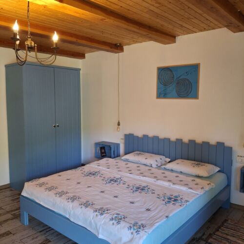 Camera dubla deluxe cu balcon (se poate solicita pat suplimentar)