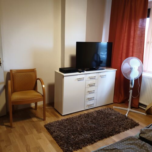 Pokoj s klimatizací  s manželskou postelí