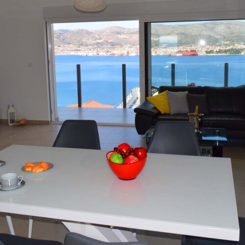 Komfort 3-Zimmer-Apartment für 6 Personen mit Aussicht auf das Meer