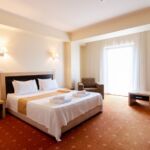 Camera dubla business cu balcon