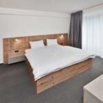 Zuhanyzós Family 4 fős apartman (pótágyazható)