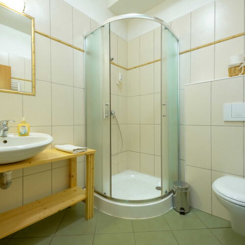 2-Room Apartment for 4 Persons with Shower