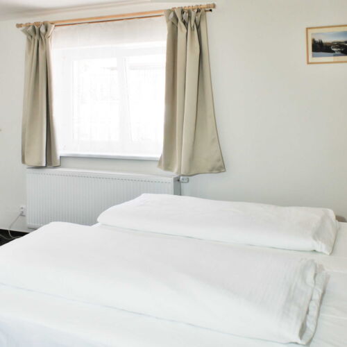 Apartman se sprchou s vlastní kuchyňkou pro 4 os.