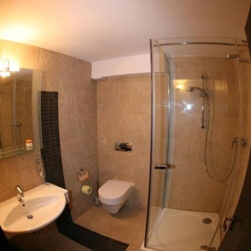 Camera dubla junior cu balcon