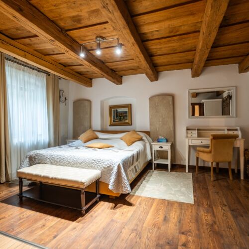 Apartament tourist family cu 2 camere pentru 4 pers.