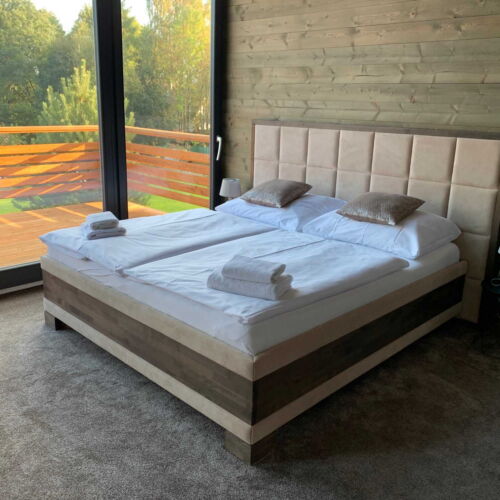 Apartman se sprchou s vlastní kuchyňkou s manželskou postelí s 1 ložnicí