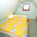 Chata for 2 Persons with Shower and Kitchenette (extra beds available)