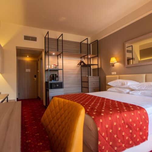 Camera dubla cu baie