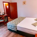 Apartament cu baie cu aer condiționat cu 2 camere pentru 4 pers.
