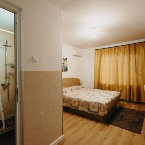 Camera dubla classic (se poate solicita pat suplimentar)