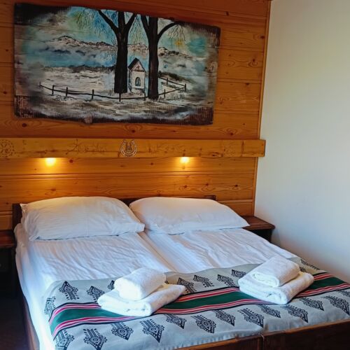 Apartament 4-osobowy z 2 pomieszczeniami sypialnianymi