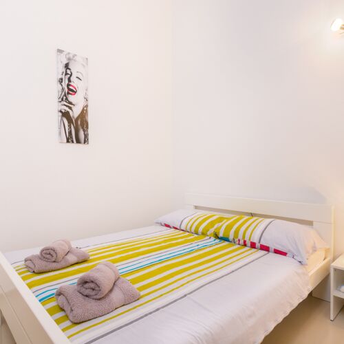 Apartament 4-osobowy na piętrze z widokiem na morze z 2 pomieszczeniami sypialnianymi (możliwa dostawka)