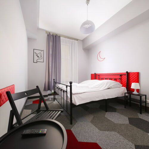 Pokój 2-osobowy z łazienką ze wspólnym aneksem kuchennym