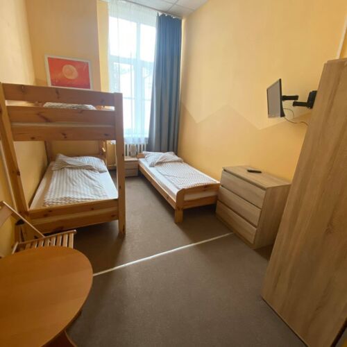 Pokój 1-osobowy z łazienką ze wspólnym aneksem kuchennym