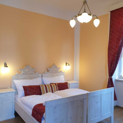 Camera dubla cu duș