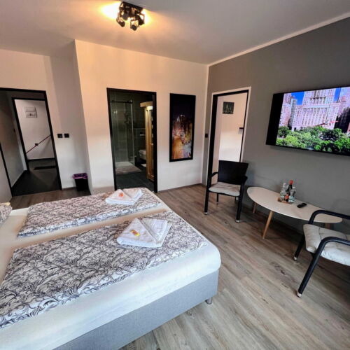 Pokoj se sprchou  pro 4 os. (s možností přistýlky)