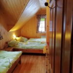 6-Bett-Zimmer mit Dusche und Eigener Küche