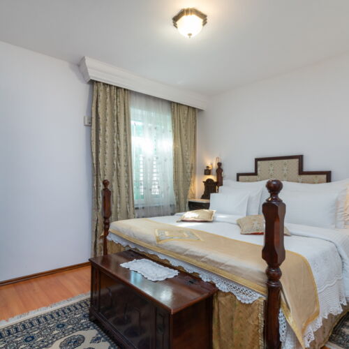 Superior Upstairs Double Room (extra bed available)