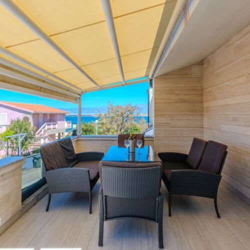 Apartament family cu vedere spre mare cu 3 camere pentru 6 pers.