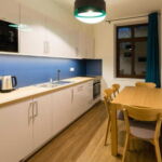 Apartment für 3 Personen mit Dusche und Eigener Küche (Zusatzbett möglich)