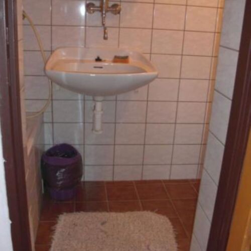 Pokoj se sprchou  pro 5 os.