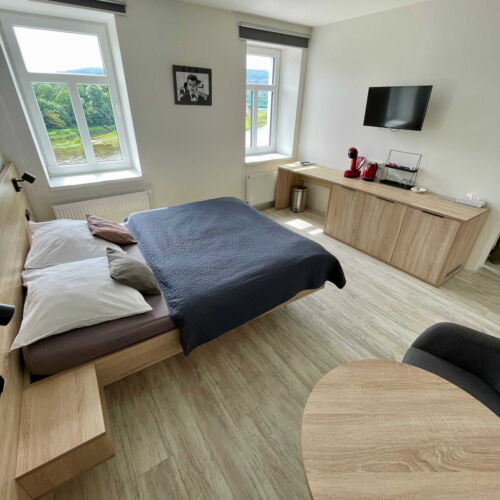 Air Conditioned Double Room with Shower