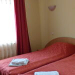 Twin soba sa francuskim krevetom (za 2 osoba(e))