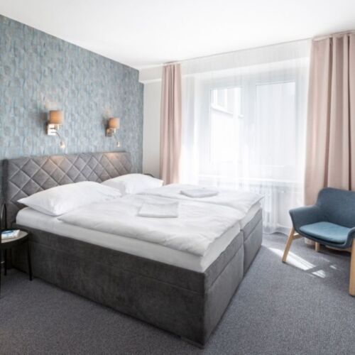 Economy  Pokoj s manželskou postelí