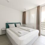 Premium 2-Zimmer-Apartment für 4 Personen mit Balkon
