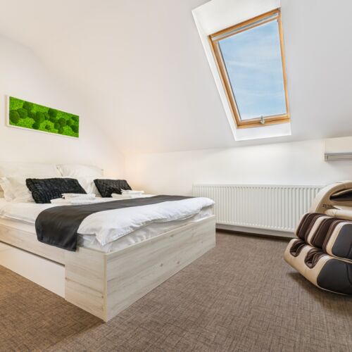 Camera dubla superior