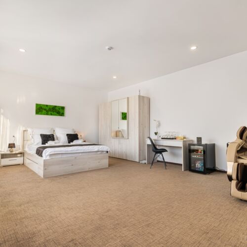 Apartament junior cu balcon cu 1 camera pentru 4 pers.