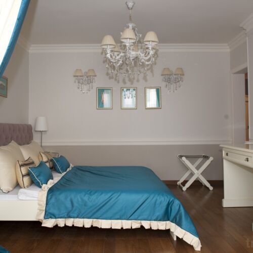 Rezydencja pokój 2-osobowy z 1 pomieszczeniem sypialnianym (możliwa dostawka)