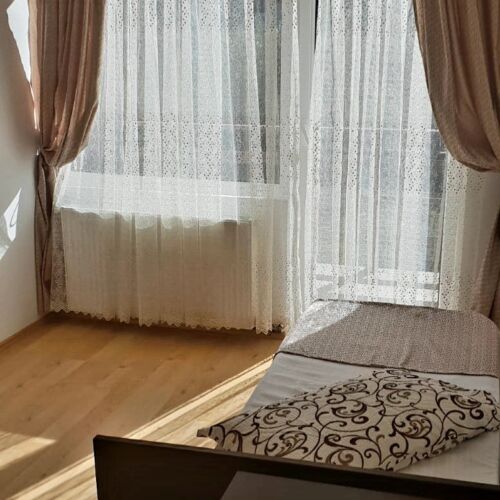 Camera tripla (se poate solicita pat suplimentar)