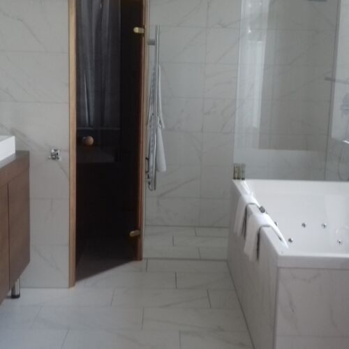 Suita junior la parter cu 1 camera pentru 2 pers.