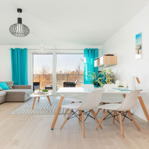 Apartament 4-osobowy na piętrze z widokiem na morze z 2 pomieszczeniami sypialnianymi