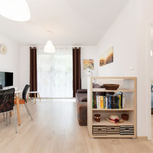 Apartament 4-osobowy na piętrze z balkonem z 2 pomieszczeniami sypialnianymi