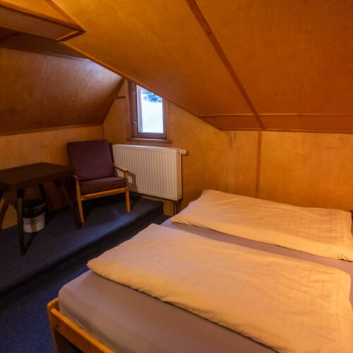 Pokoj se společnou kuchyňkou  pro 2 os. (s možností přistýlky)