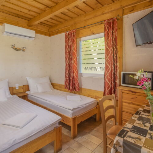 View to the Lake 1-Room Apartment for 2 Persons