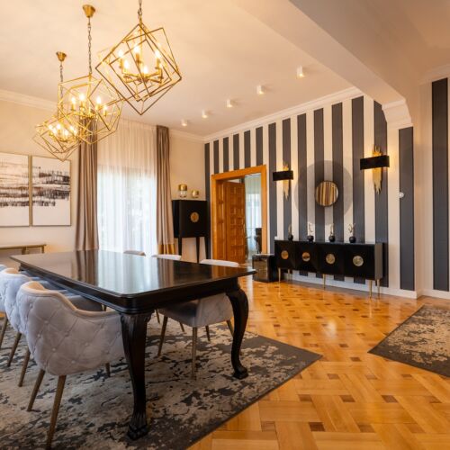 Apartament deluxe cu balcon cu 1 camera pentru 2 pers.