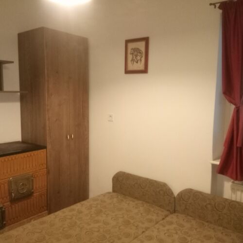 Hálófülke zuhanyzós 2 fős apartman 1 hálótérrel