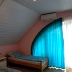 Légkondicionált ötágyas szoba (pótágyazható)