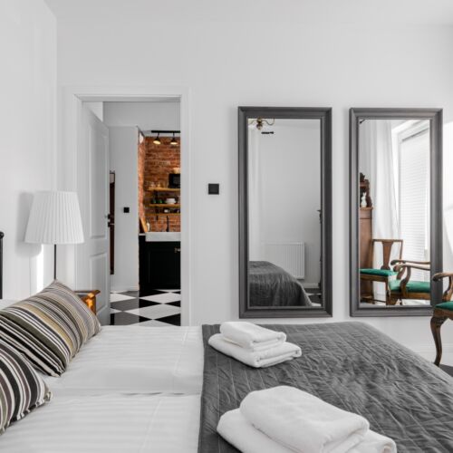 Apartament cu terasă cu 2 camere pentru 4 pers.