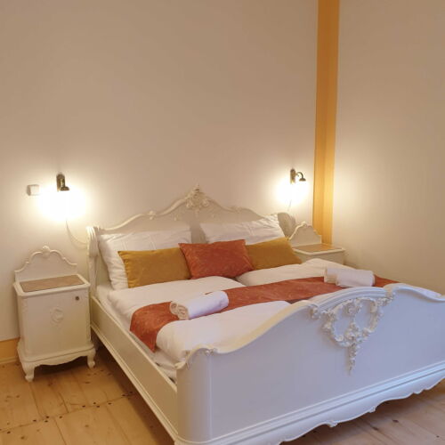 Camera dubla cu duș