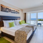 Premium Izba s manželskou posteľou s výhľadom na more