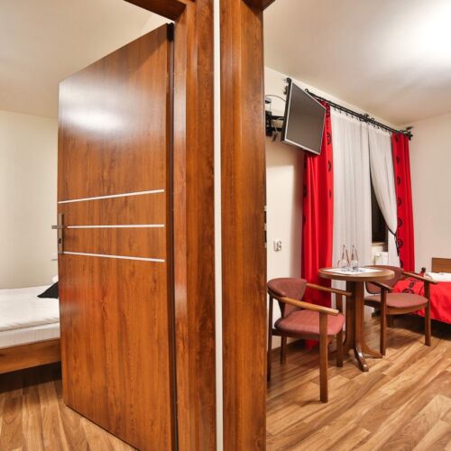 Camera cvadrupla deluxe cu vedere spre munte